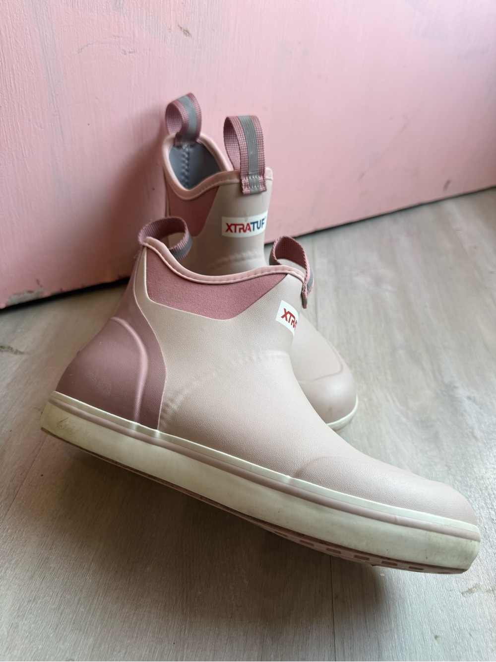 XTRATUF Women's Pink Ankle Rain Booties